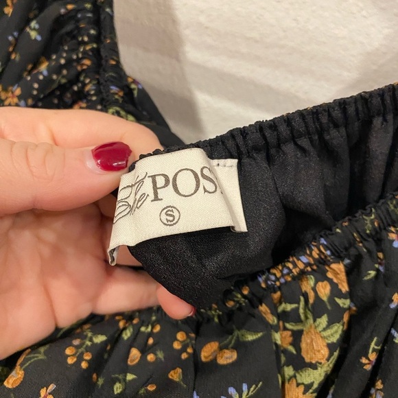 NEW The Post Kingsley Floral Tie Waist Dress Size Small - Picture 3 of 5